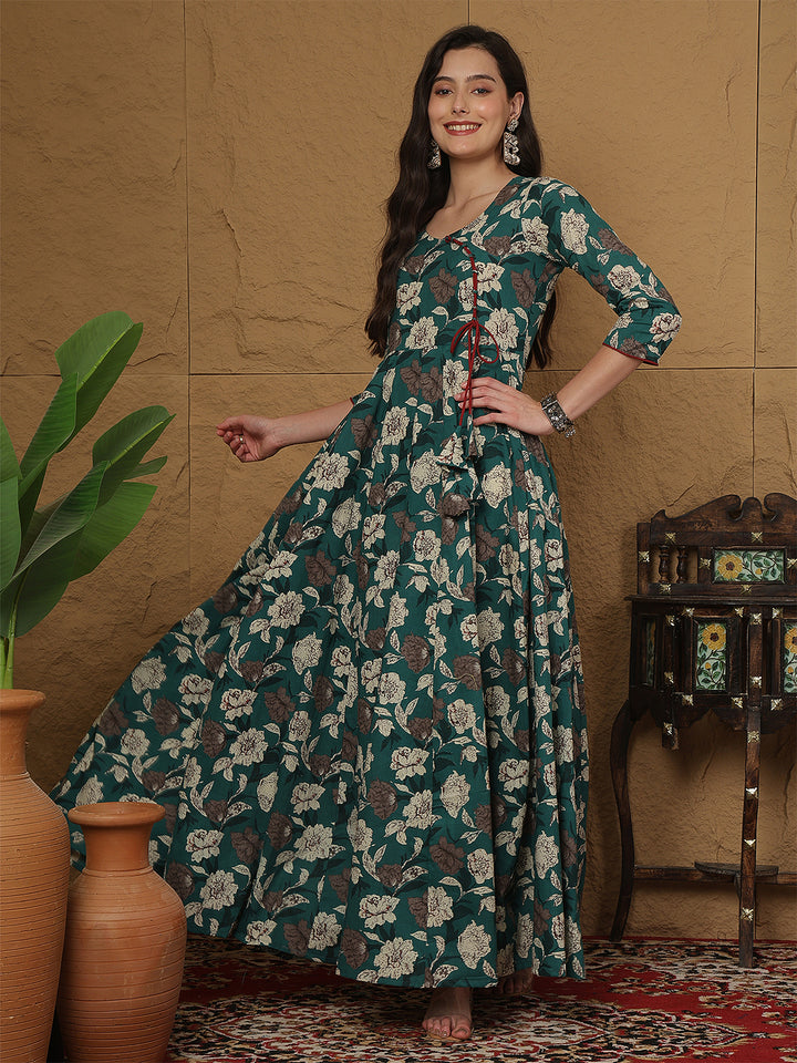 Women Cotton Printed Ankle Length Three-Quarter Sleeves Round Neck Anarkali Kurta