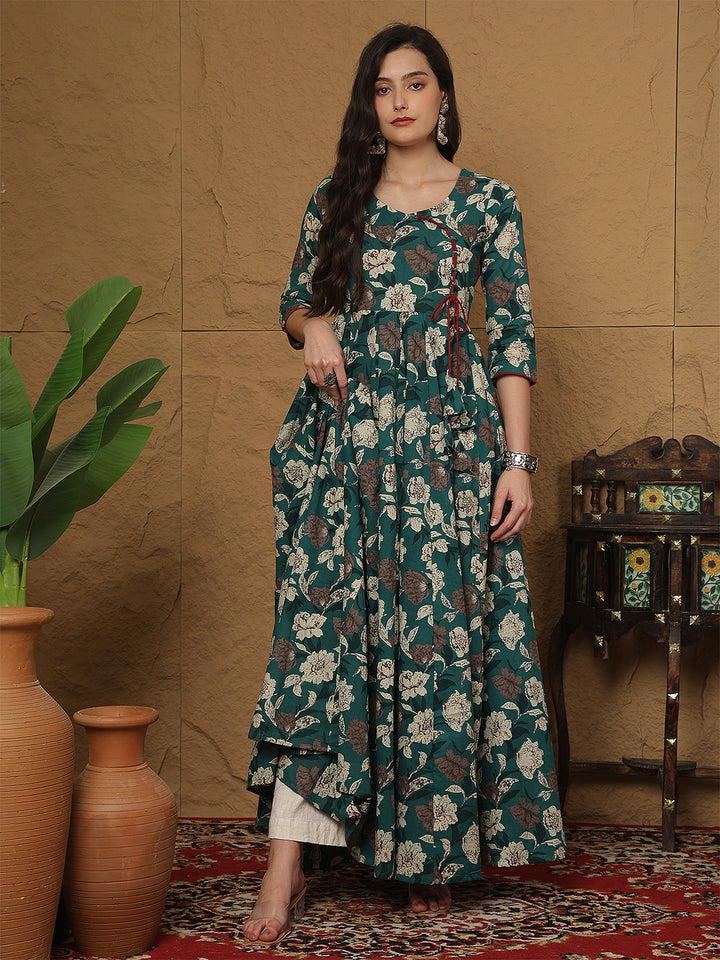 Women Cotton Printed Ankle Length Three-Quarter Sleeves Round Neck Anarkali Kurta