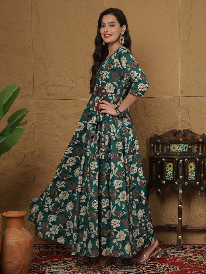 Women Cotton Printed Ankle Length Three-Quarter Sleeves Round Neck Anarkali Kurta