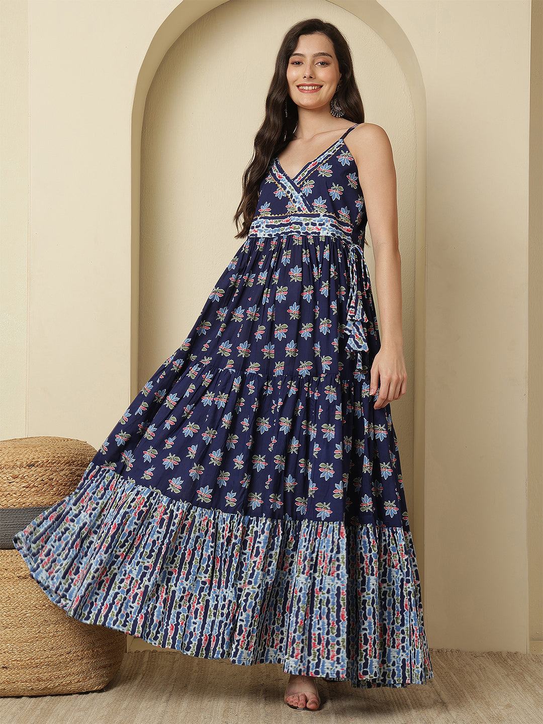 Women Rayon Printed Ankle Length Sleeveless V-Neck Angrakha Tiered Kurta