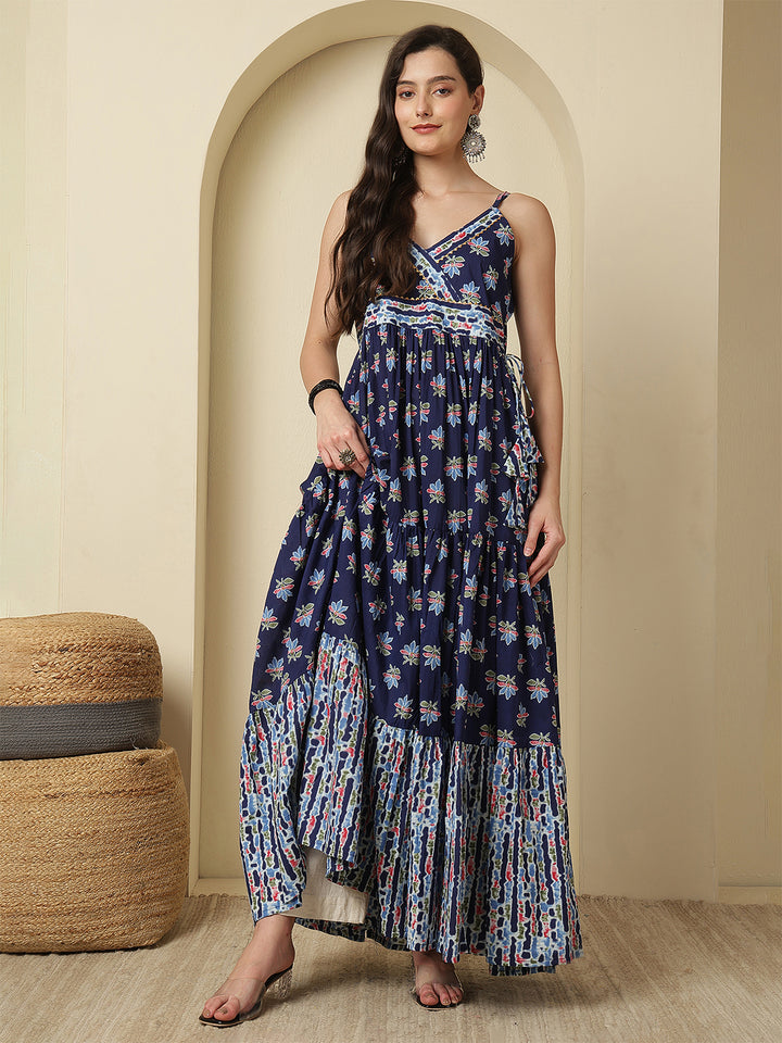 Women Rayon Printed Ankle Length Sleeveless V-Neck Angrakha Tiered Kurta