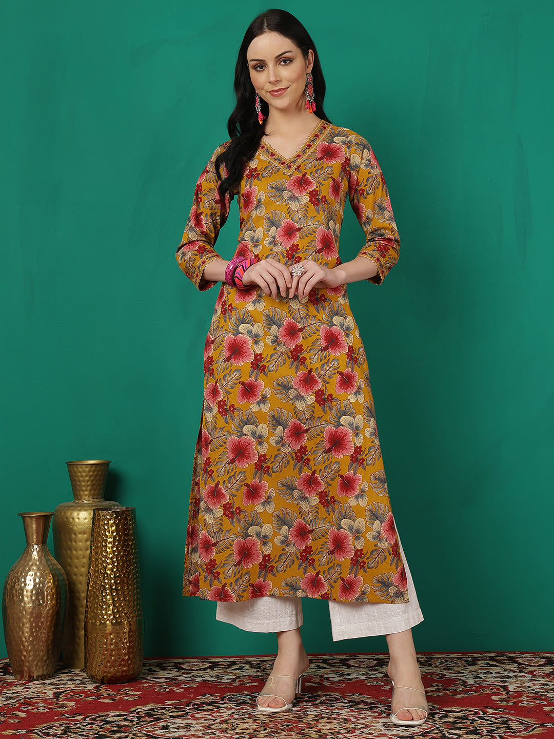 Women Cotton Printed Calf Length Three-Quarter Sleeves V-Neck Straight Kurta