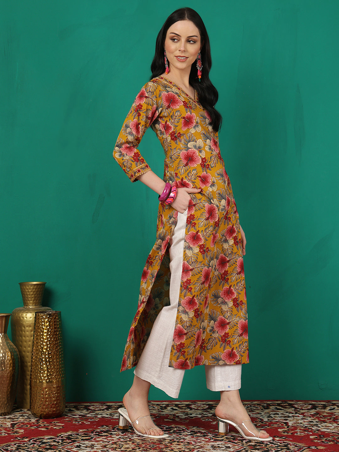 Women Cotton Printed Calf Length Three-Quarter Sleeves V-Neck Straight Kurta