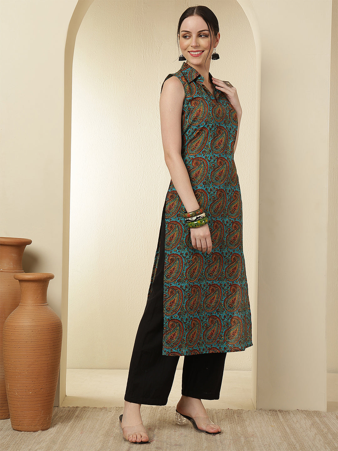 Women Rayon Printed Calf Length Sleeveless Shirt Collar Straight Kurta