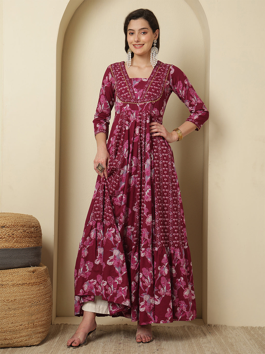 Women Cotton Printed Ankle Length Three-Quarter Sleeves V-Neck Anarkali Kurta