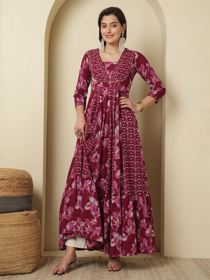 Women Cotton Printed Ankle Length Three-Quarter Sleeves V-Neck Anarkali Kurta