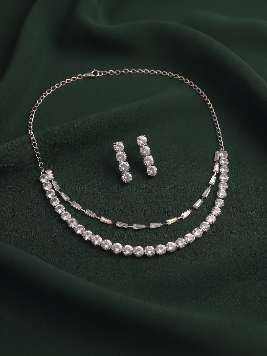 Women Silver Plated American Diamond Jewellery Set