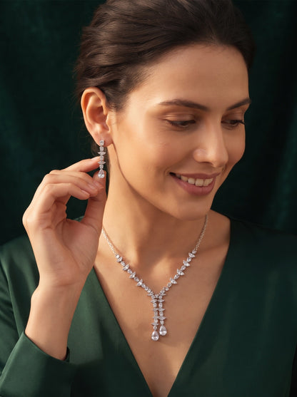 Women Silver Plated Diamond Jewellery Set