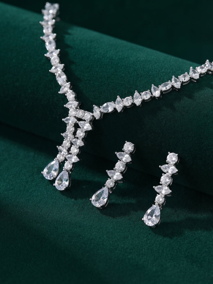 Women Silver Plated Diamond Jewellery Set