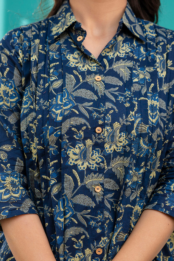 Blue Printed Flared Dress With Three Quarter Sleeves