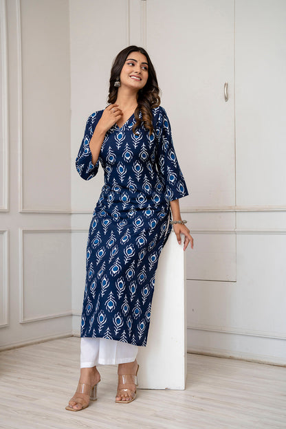Navy Blue Printed Straight Kurta With Three Quarter Sleeves