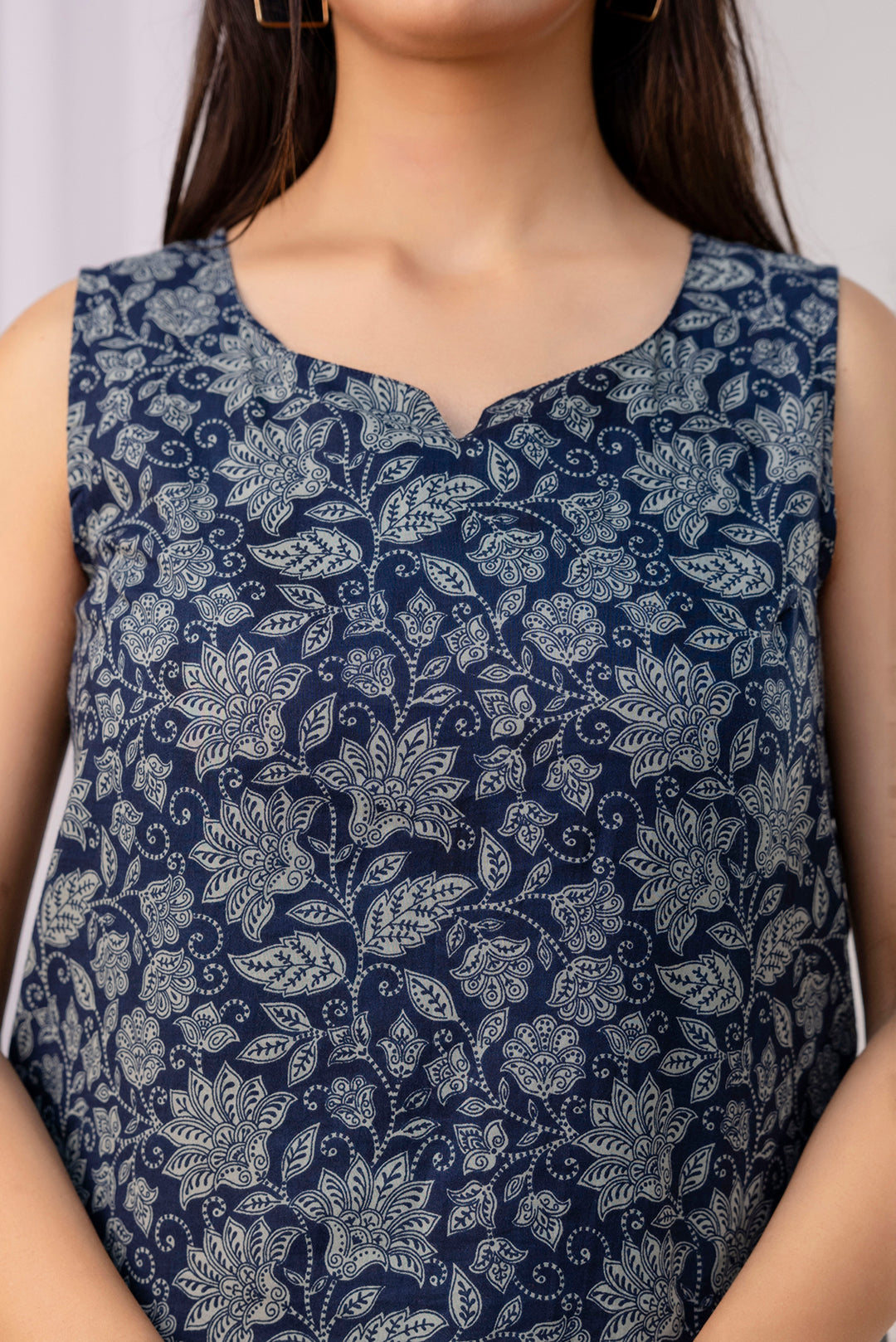 Navy Blue Printed Straight Tunic