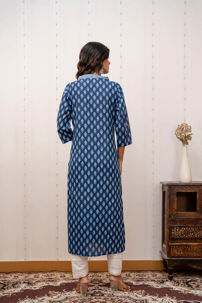 Blue Printed Straight Kurta with Three Quarter Sleeves