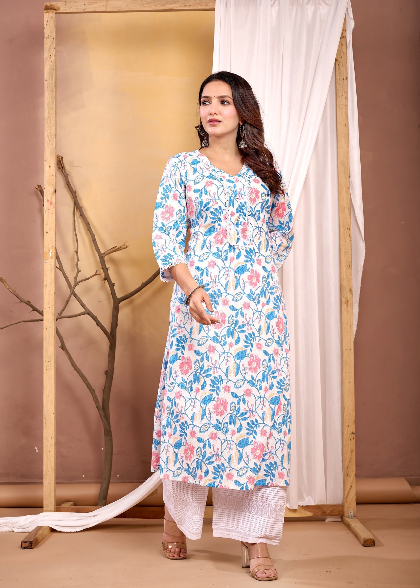 Off White Printed Straight Kurta with Three Quarter Sleeves