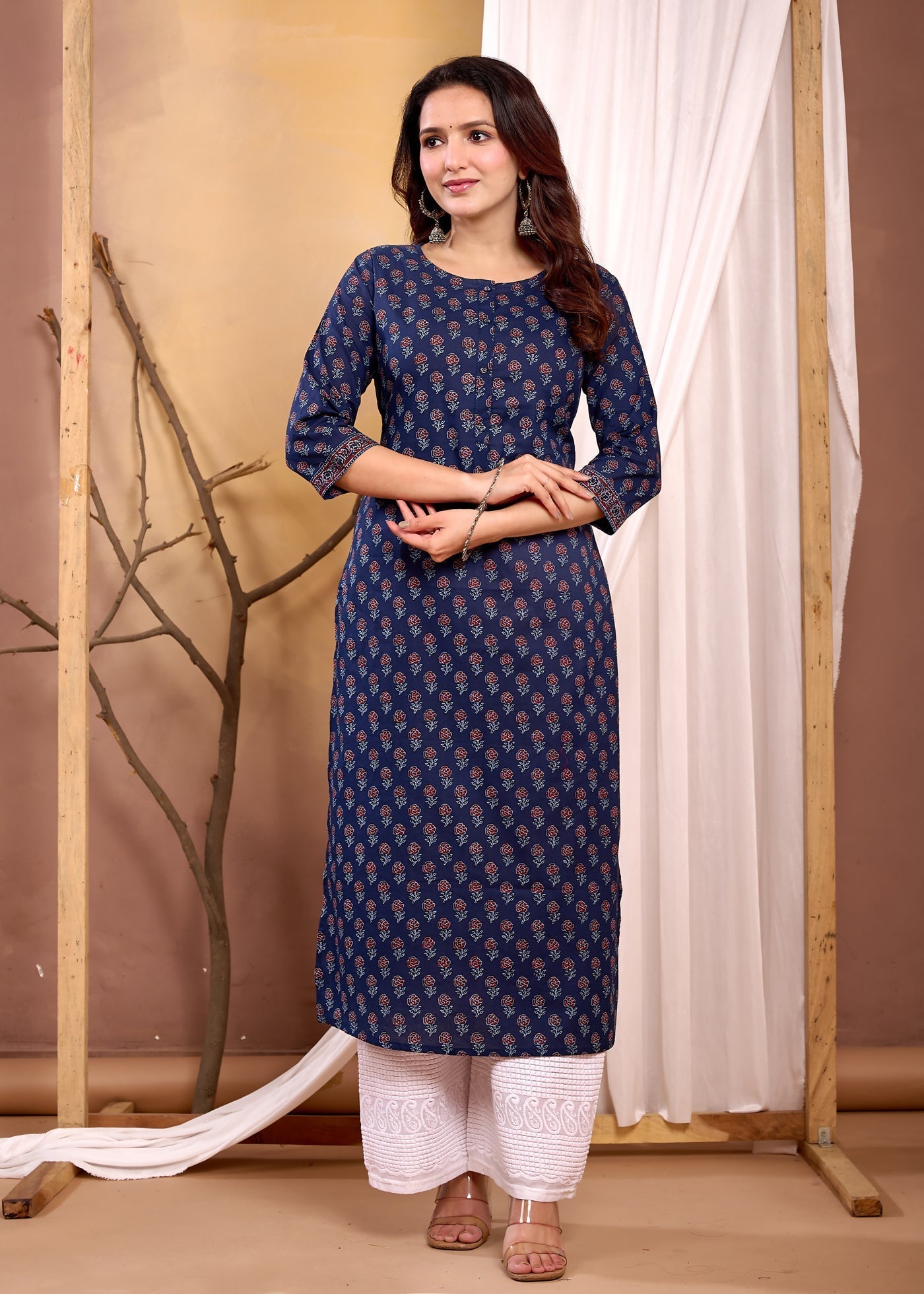 Navy Blue Printed Straight Kurta with Three Quarter Sleeves