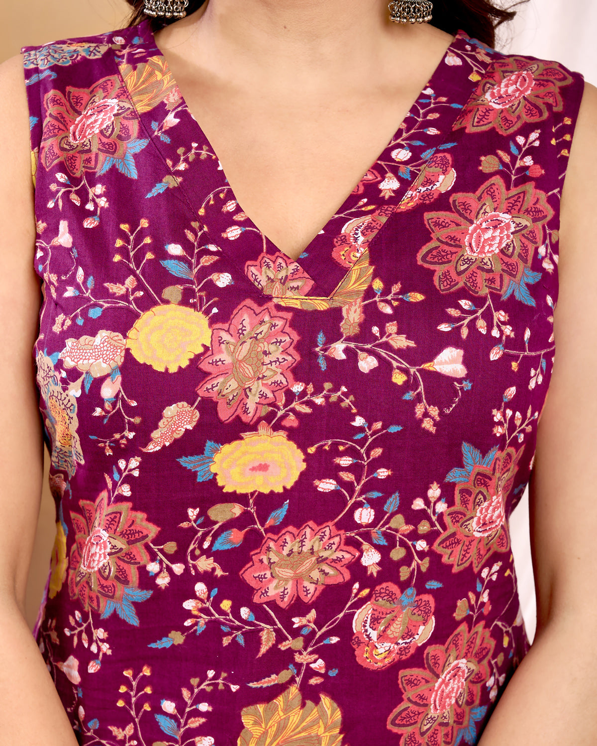 Burgundy Floral Printed Straight Sleeveless Kurta