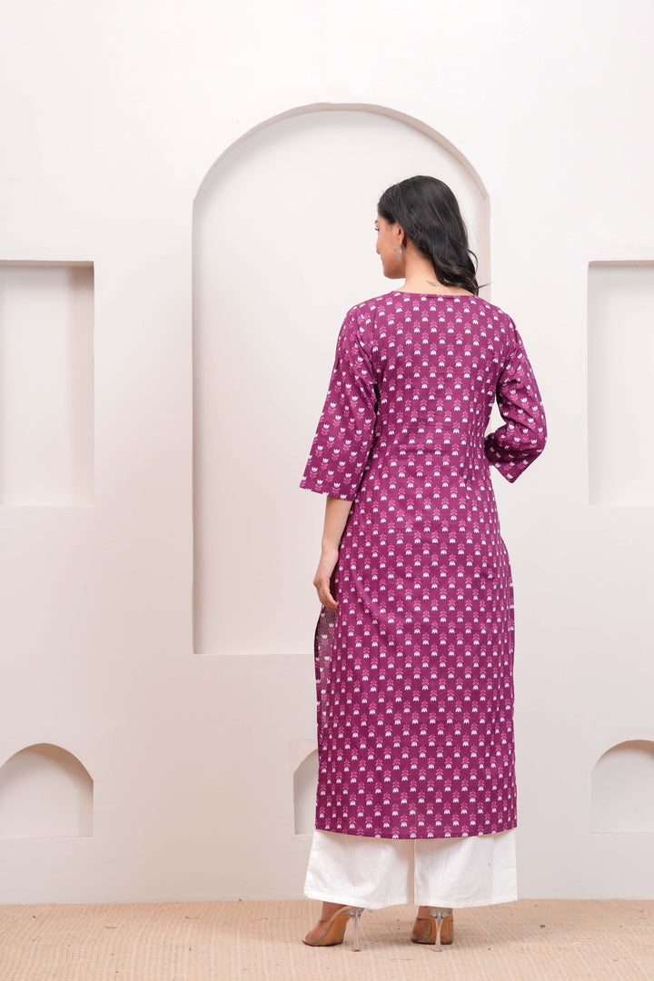 Purple Printed Straight Kurta with Three Quarter Sleeves