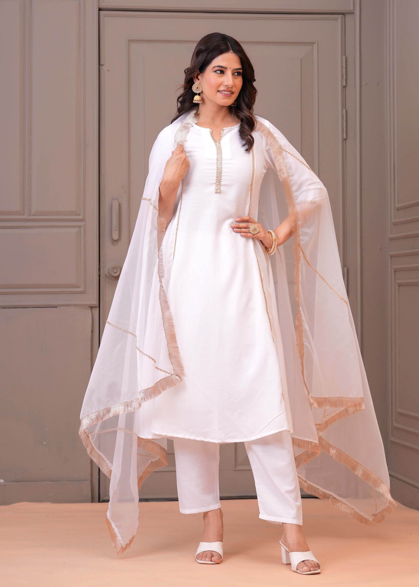 White Solid Kurta Set With Dupatta