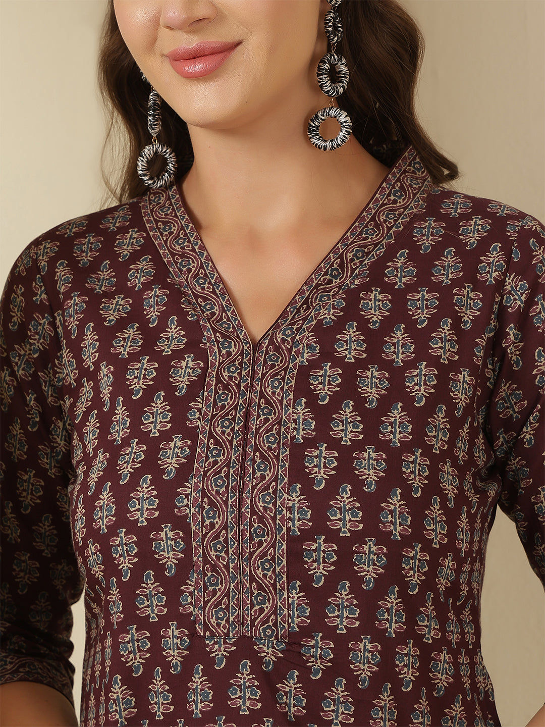 Burgundy Printed Straight Kurta with Three Quarter Sleeves