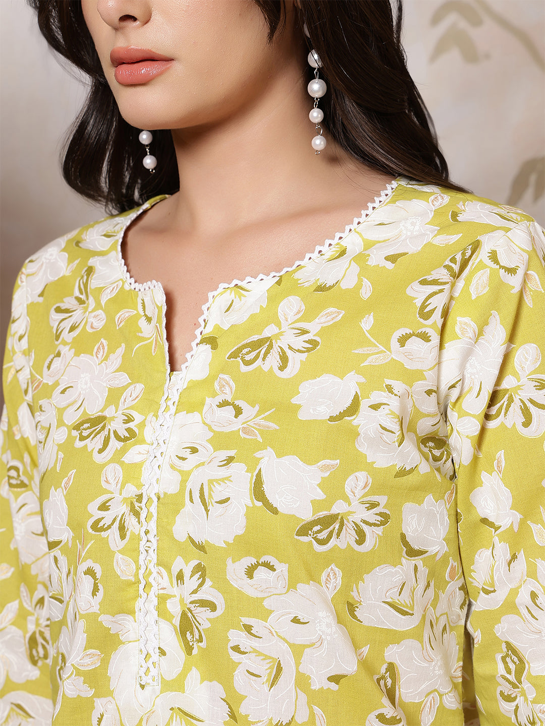 Lime Green Printed Straight Kurta with Three Quarter Sleeves