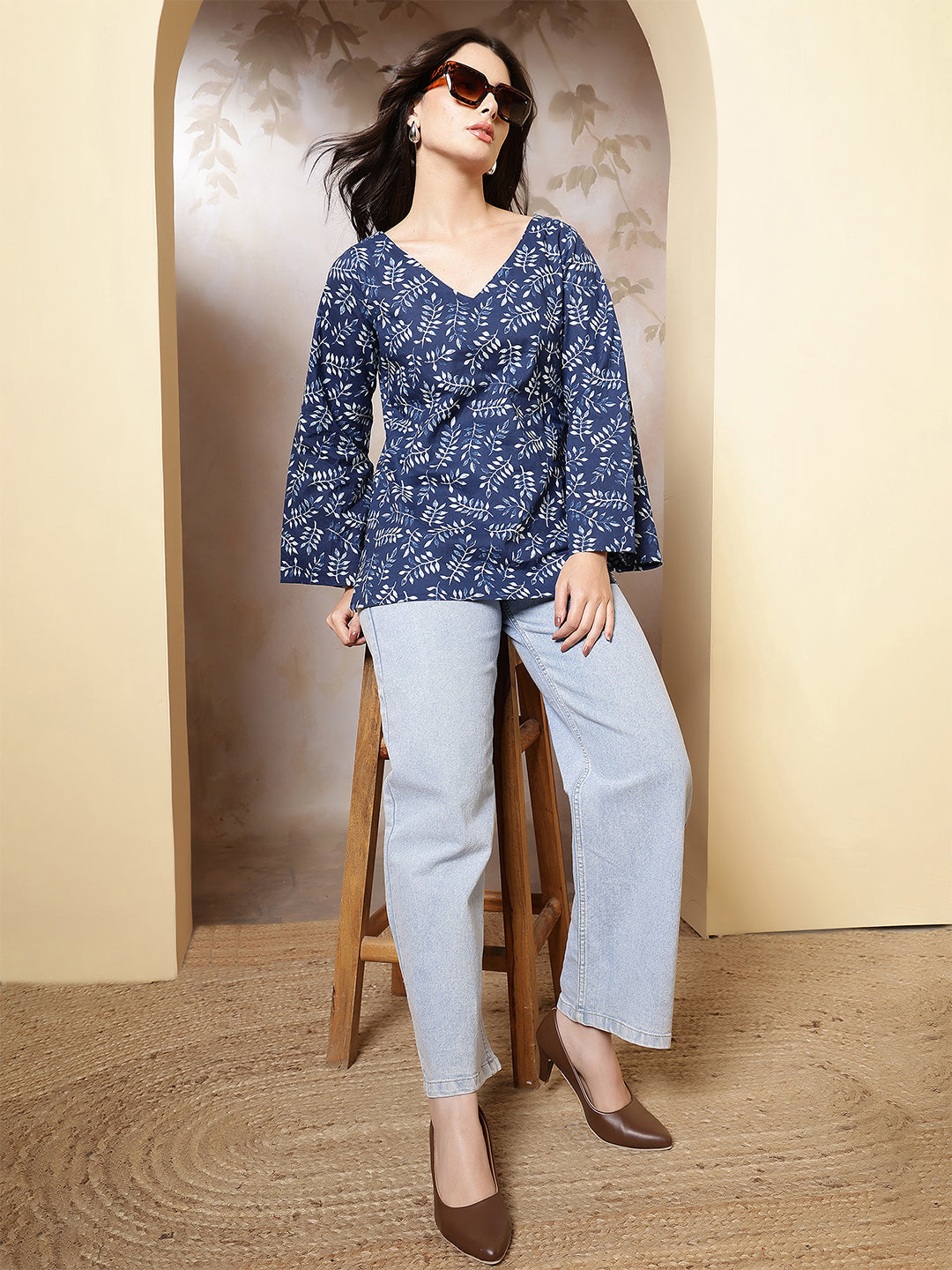 Women Blue Printed Straight Tunic