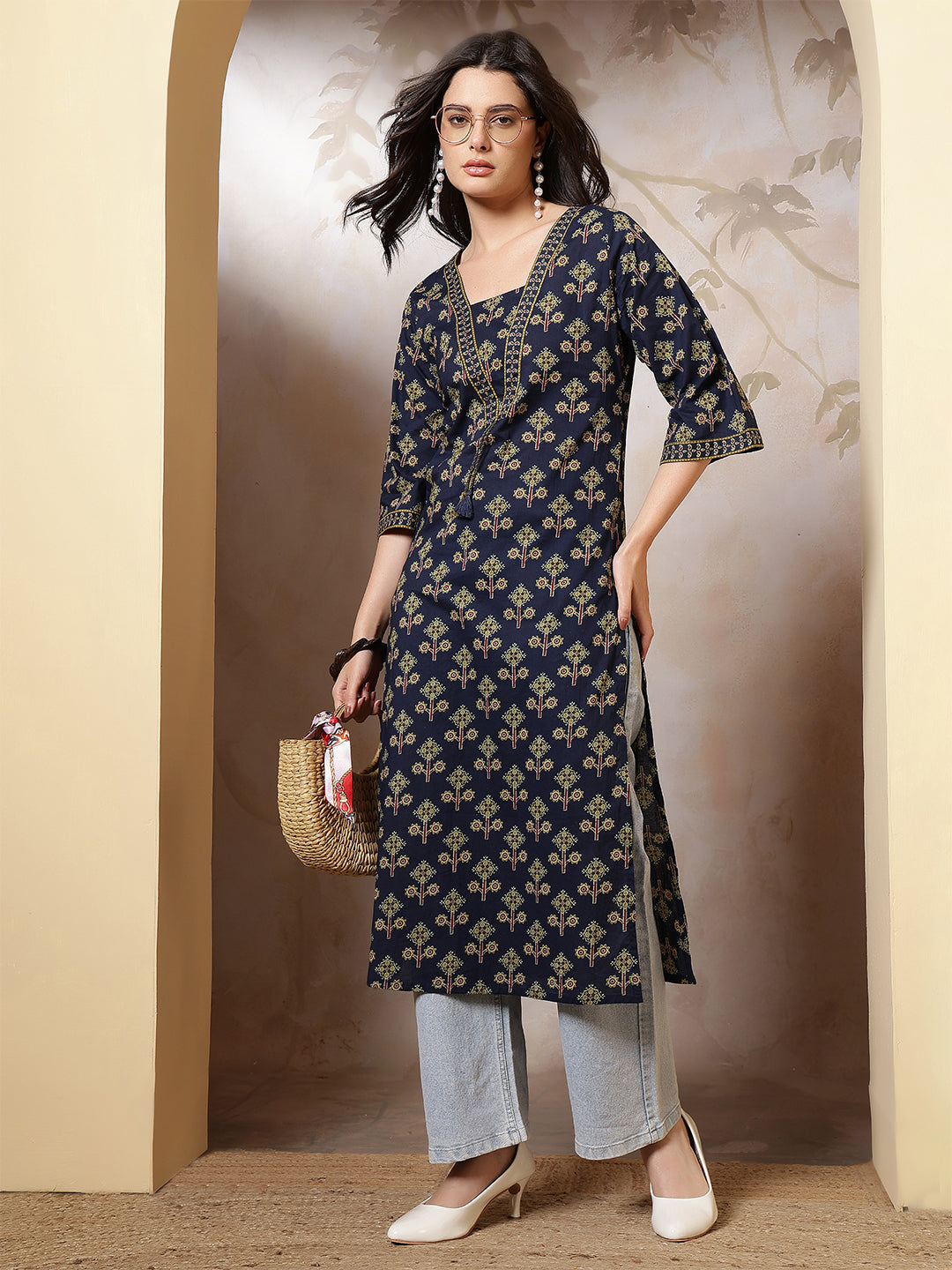 Blue Printed Straight Kurta with Three Quarter Sleeves