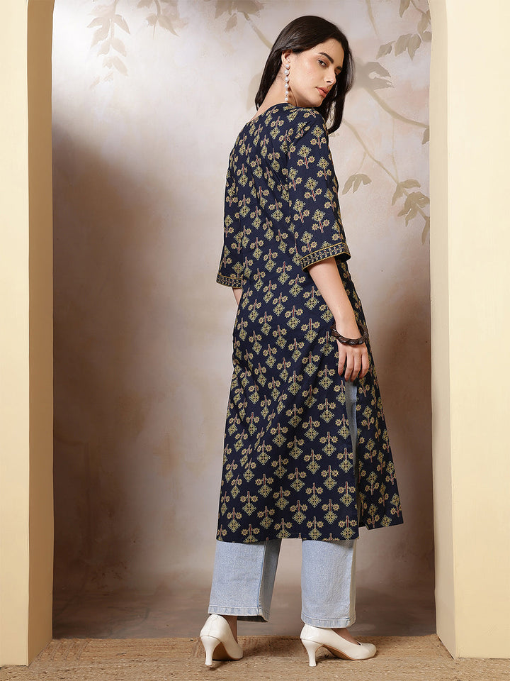 Blue Printed Straight Kurta with Three Quarter Sleeves