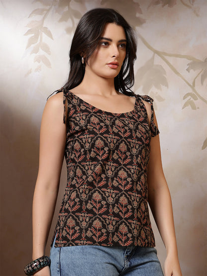 Women Black Printed Top