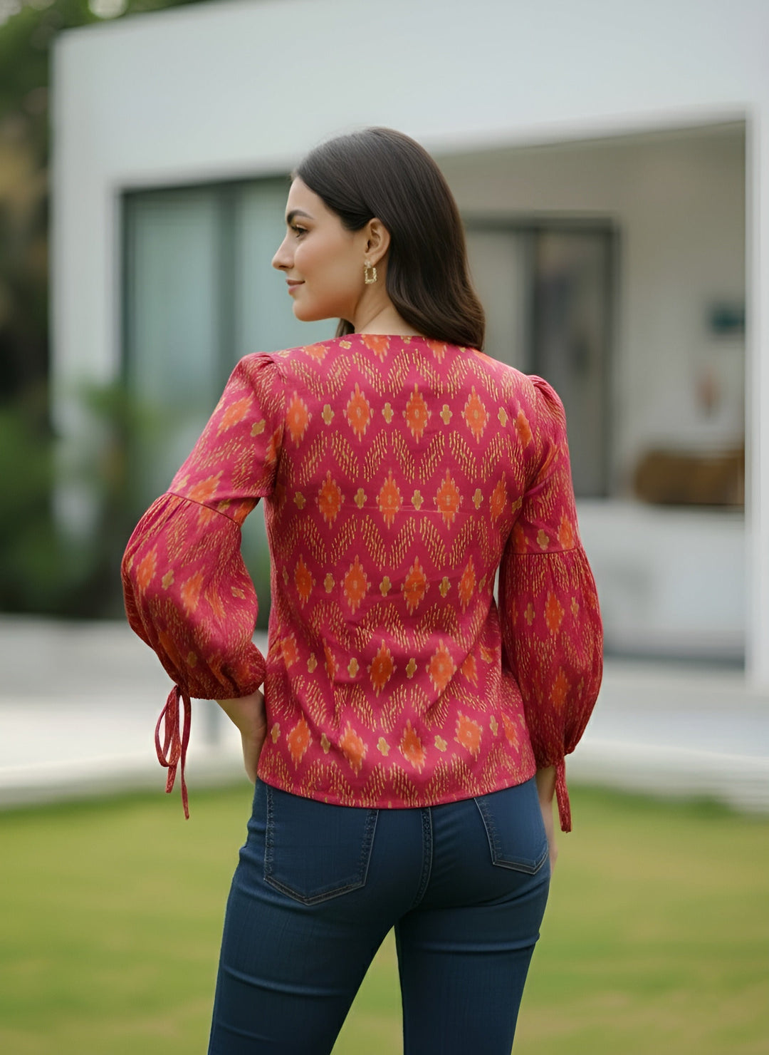 Printed Straight Top With Puff Sleeves