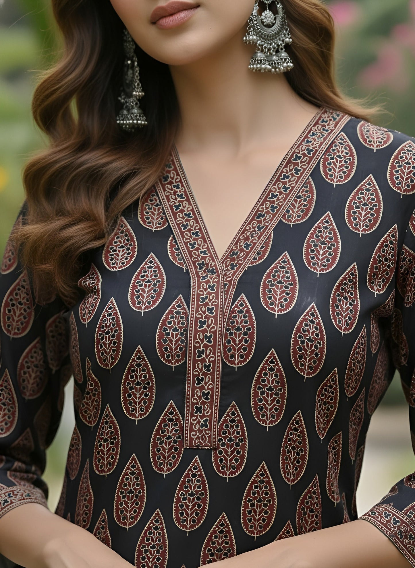 Printed Straight Kurta with Three Quarter Sleeves