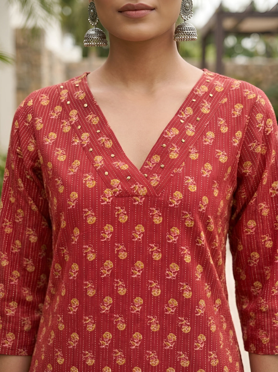 Printed Straight Kurta with Three Quarter Sleeves
