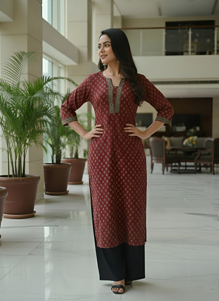 Printed Straight Kurta with Three Quarter Sleeves