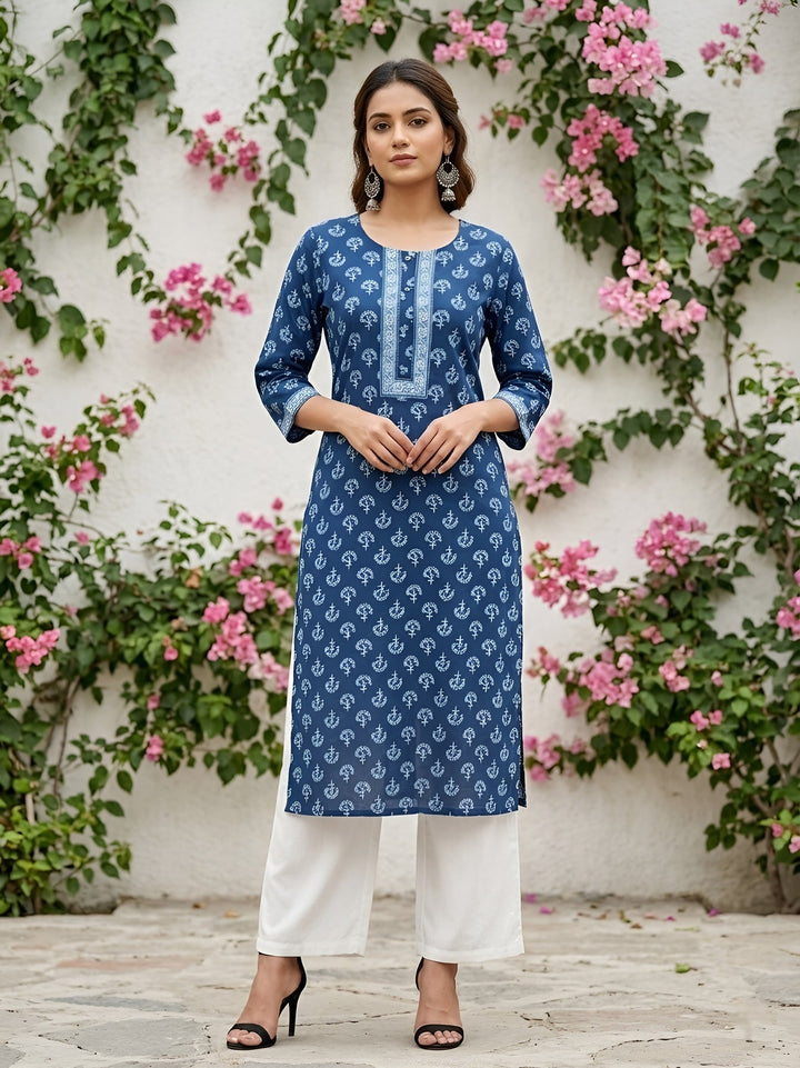 Printed Straight Kurta with Three Quarter Sleeves