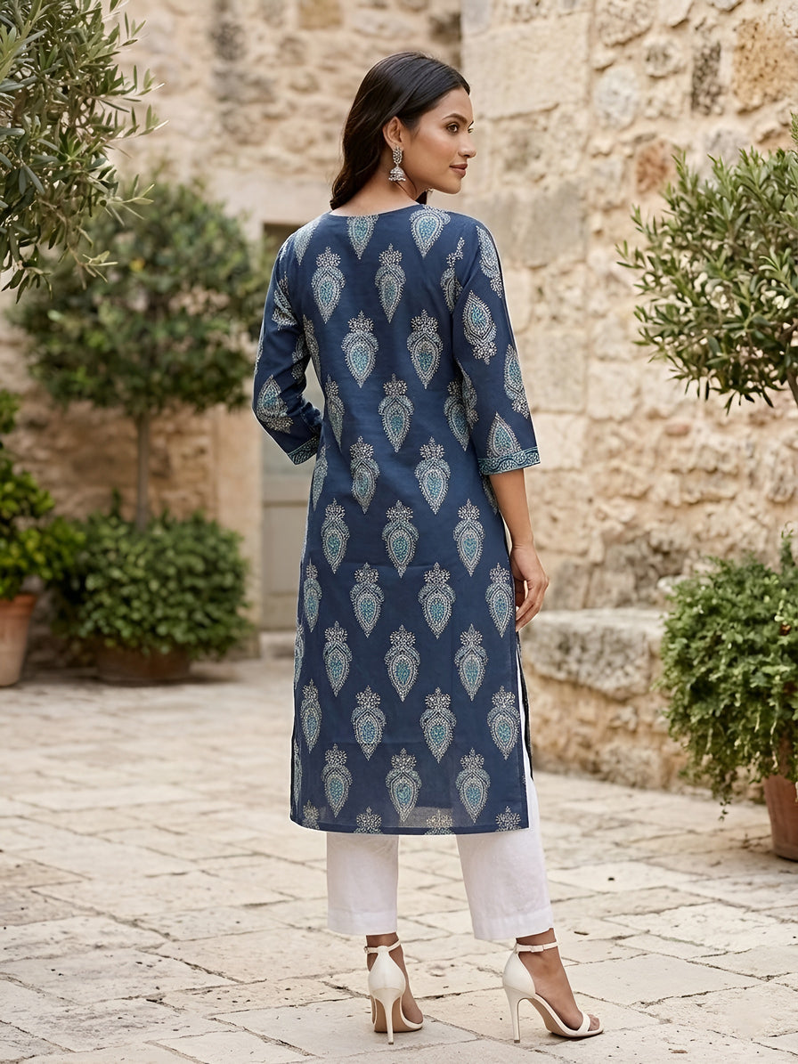 Printed Straight Kurta with Three Quarter Sleeves
