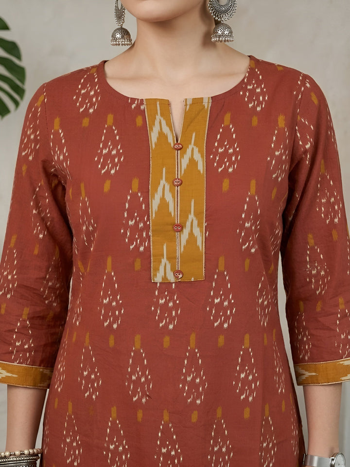 Printed Straight Kurta With Three Quarter Sleeves