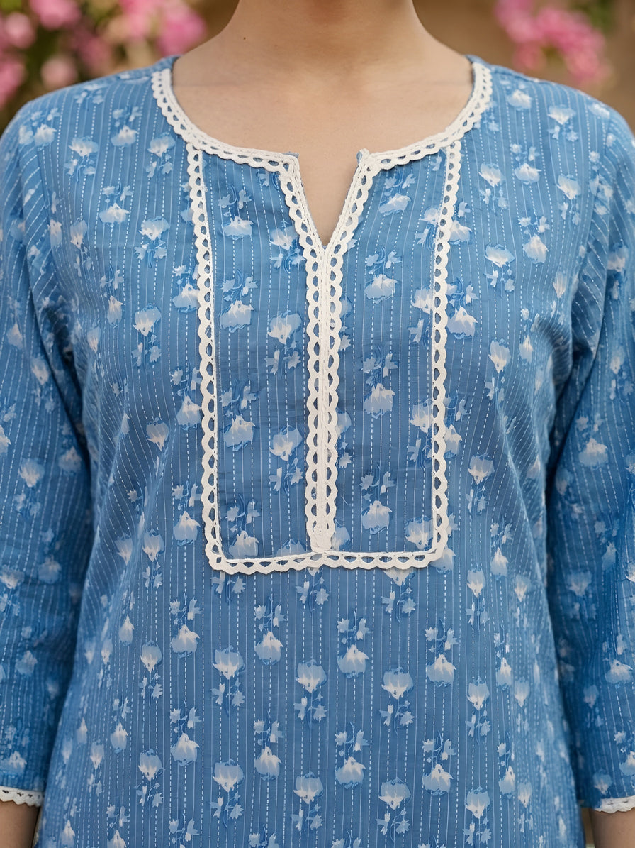 Printed Straight Kurta With Three Quarter Sleeves