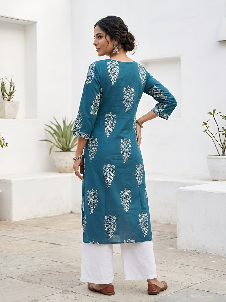 Printed Straight Kurta With Three Quarter Sleeves