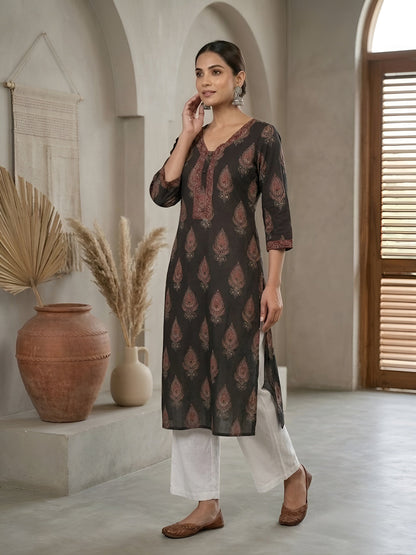 Printed Straight Kurta With Three Quarter Sleeves
