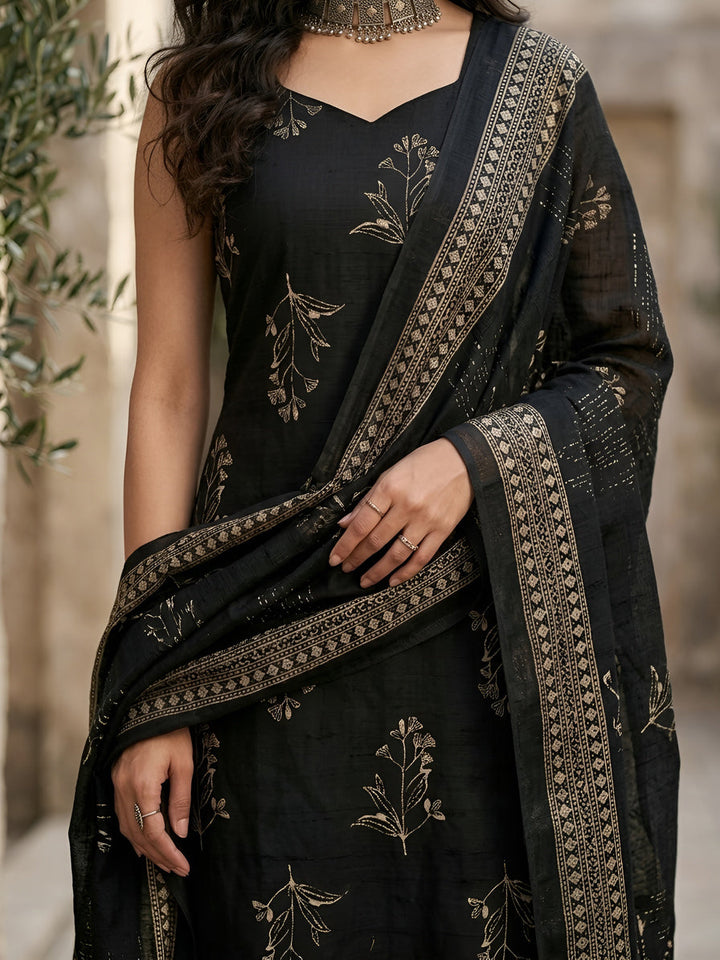 Printed Straight Kurta Set With Dupatta