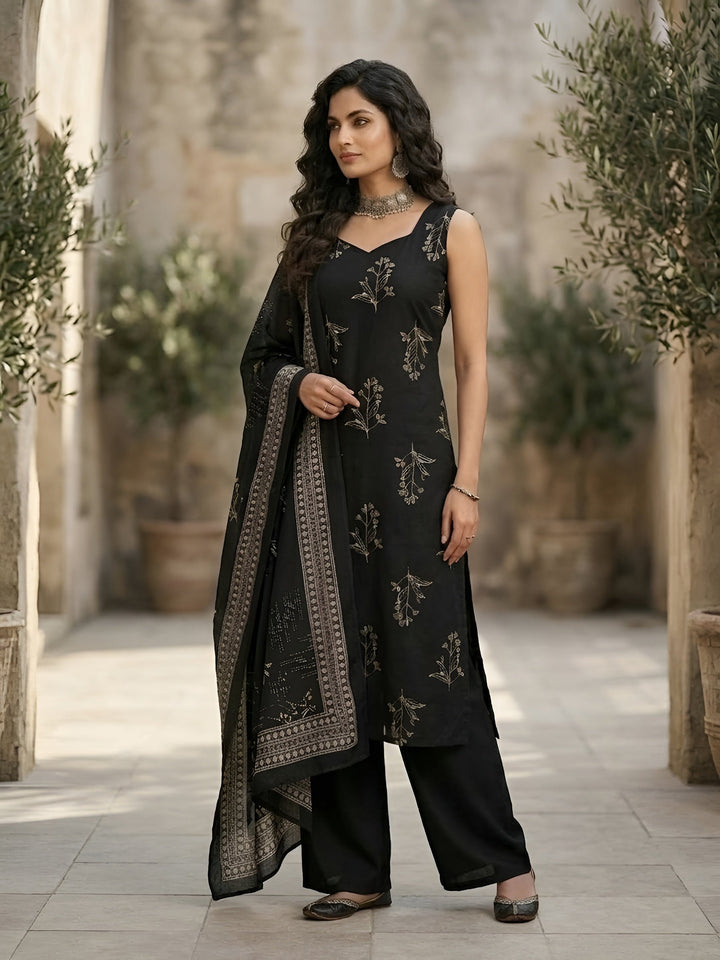 Printed Straight Kurta Set With Dupatta