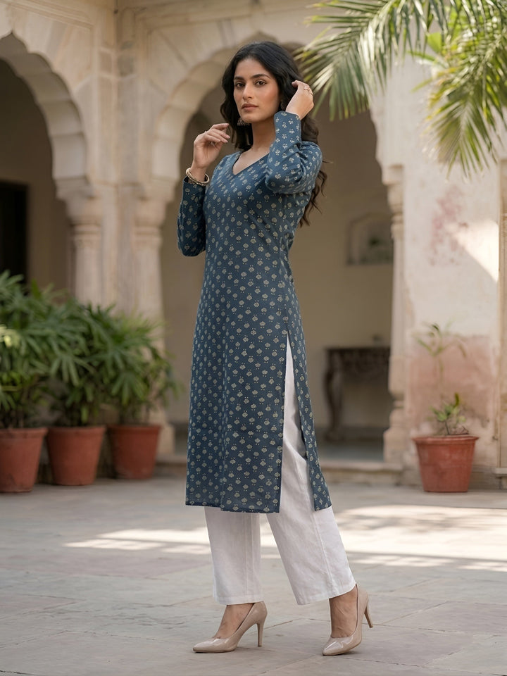 Printed Straight Kurta With Three Quarter Sleeves