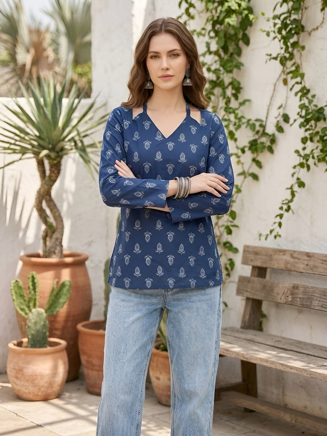 Printed Straight Tunic With Tie-Up Neck