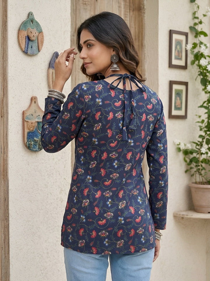 Printed Straight Tunic With Tie-Up Neck