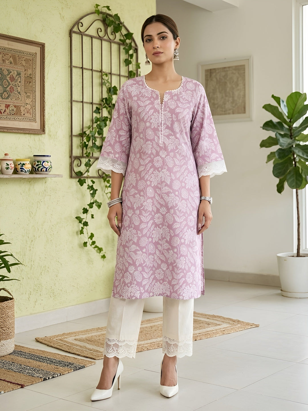Printed Straight Kurta With Three Quarter Sleeves