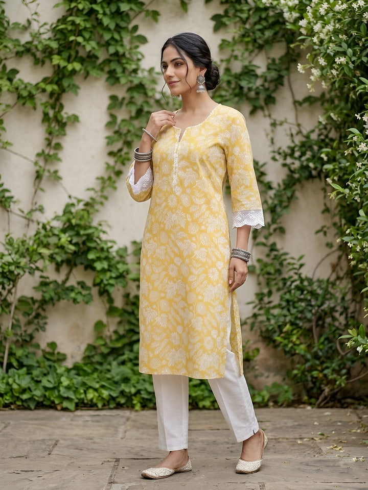 Printed Straight Kurta With Three Quarter Sleeves