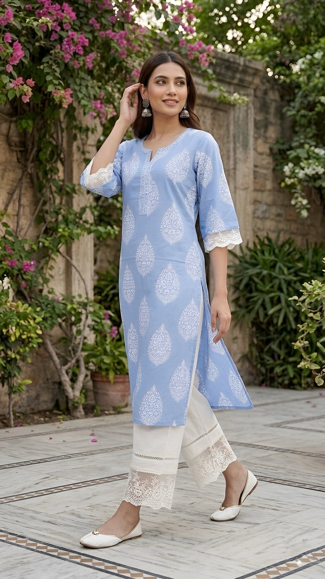 Printed Straight Kurta with Three Quarter
