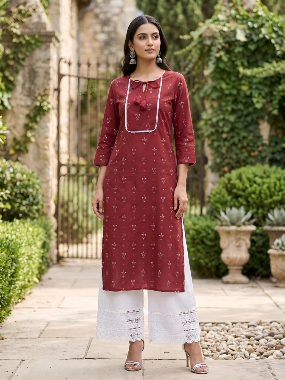 Printed Straight Kurta With Three Quarter