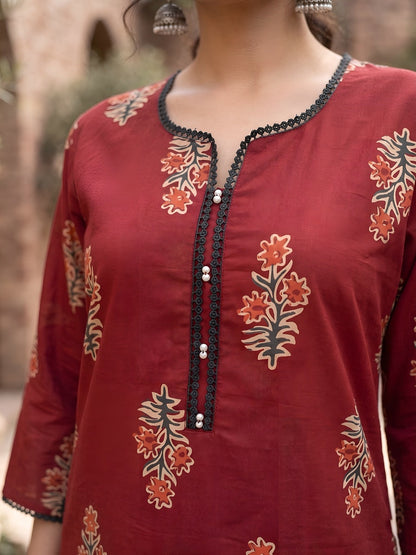 Printed Straight Kurta With Three Quarter