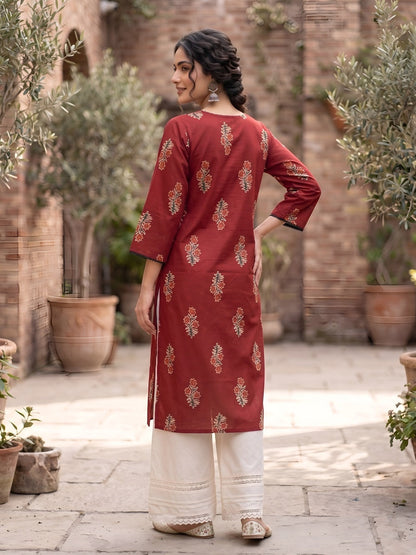 Printed Straight Kurta With Three Quarter