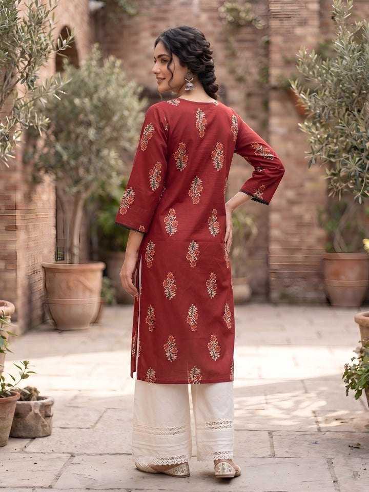 Printed Straight Kurta With Three Quarter